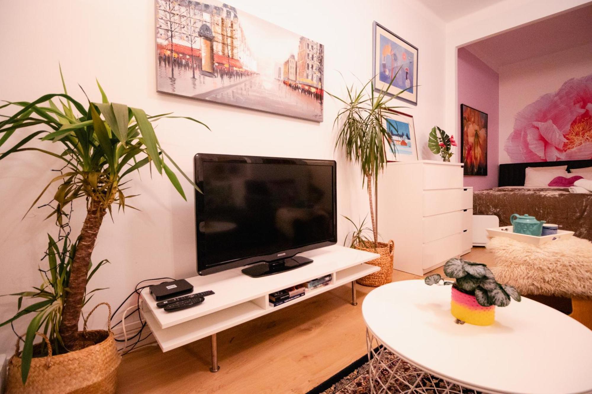 Lovely Flat In The Heart Of Helsinki Helsínquia Exterior foto